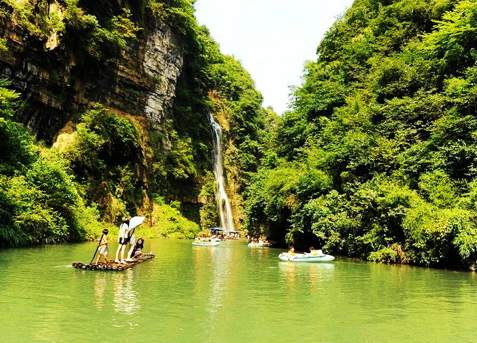 途鴿物流專業(yè)佛山到南寧上林縣物流公司